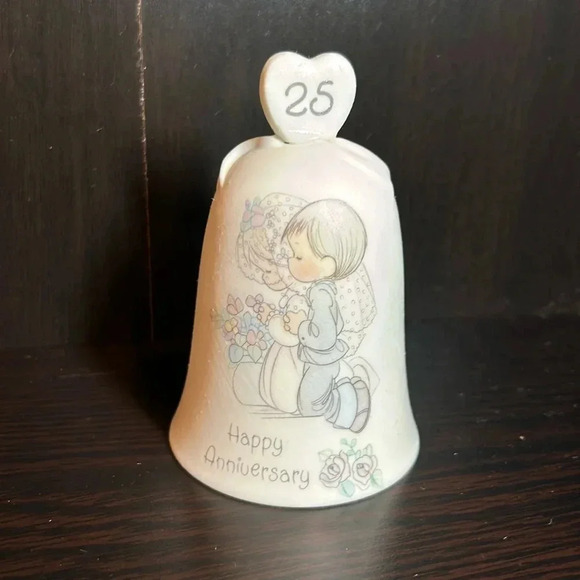 1989 Precious moments 25th wedding Anniversary bell. - Picture 1 of 9